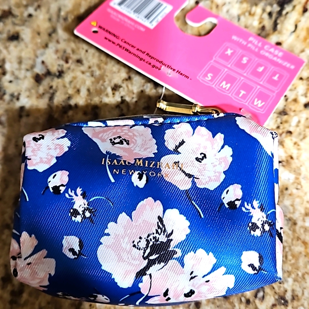 Pill Case With Pill Case Cover NWT 2 In 1
